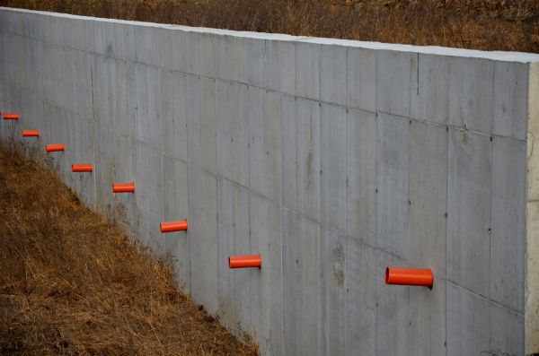 Cost of Retaining Wall Drainage in Lewes